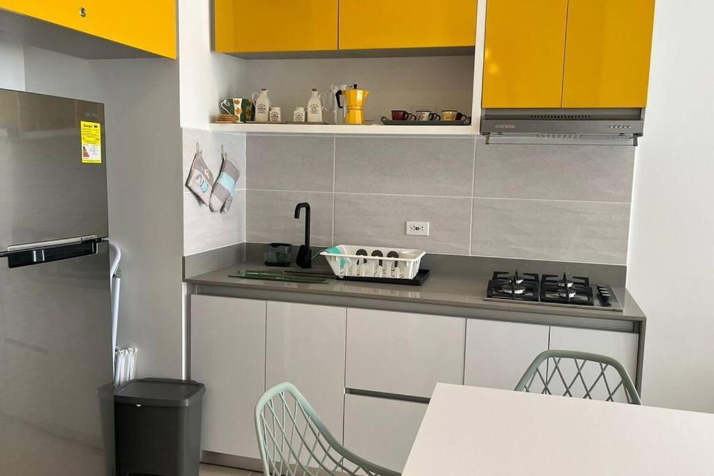 Apartamento Ocean View 502 - Frente Al Mar Santa Marta (Magdalena)